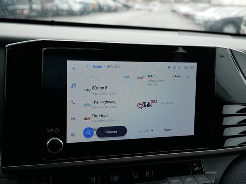 Certified 2025 Toyota Camry SE image 22