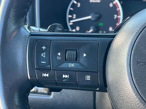 Certified 2023 Nissan Rogue SL w/ SL Premium Package image 33