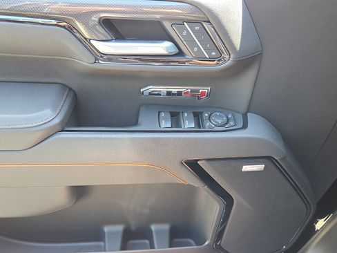 Certified 2026 GMC Sierra 1500 AT4 w/ AT4 Premium Package AWD/4WD image 35