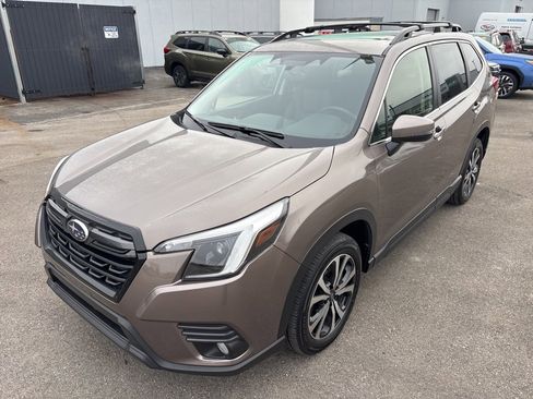 Certified 2023 Subaru Forester Limited image 6