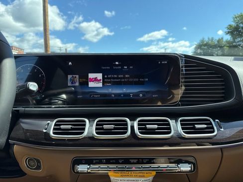 New 2026 Mercedes-Benz GLS 450 4MATIC image 22