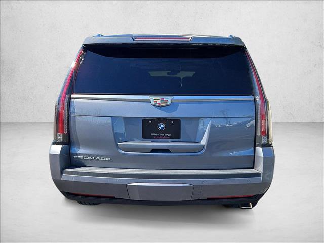 Used 2019 Cadillac Escalade Premium Luxury AWD/4WD image 7