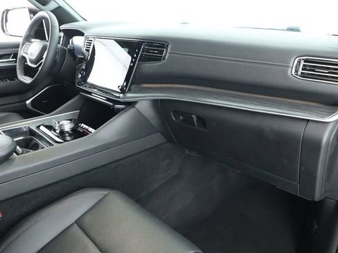 Used 2023 Jeep Wagoneer Series II w/ Premium Group I image 25