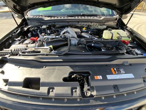 New 2026 Ford F250 Lariat w/ Black Appearance Package image 32