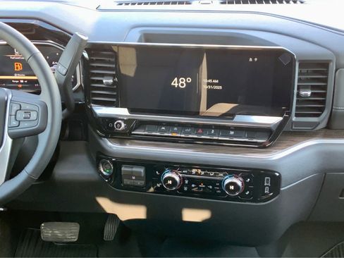 New 2026 GMC Sierra 1500 Elevation image 46