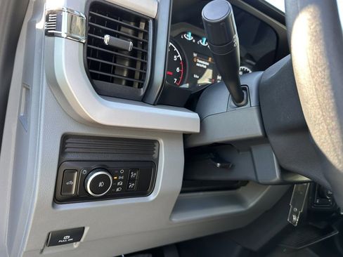 New 2025 Ford F250 XLT w/ FX4 Off-Road Package image 35