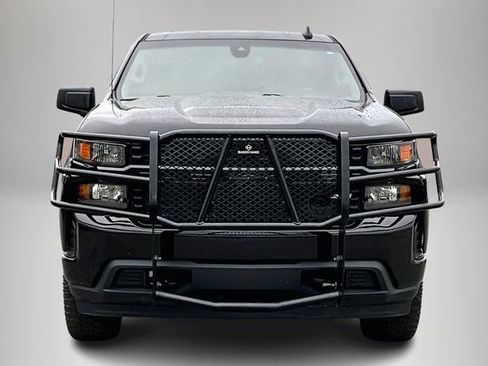 Used 2022 Chevrolet Silverado 1500 Custom w/ Safety Confidence Package image 3