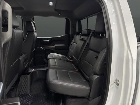 Used 2021 Chevrolet Silverado 1500 LT Trail Boss w/ Convenience Package II image 31