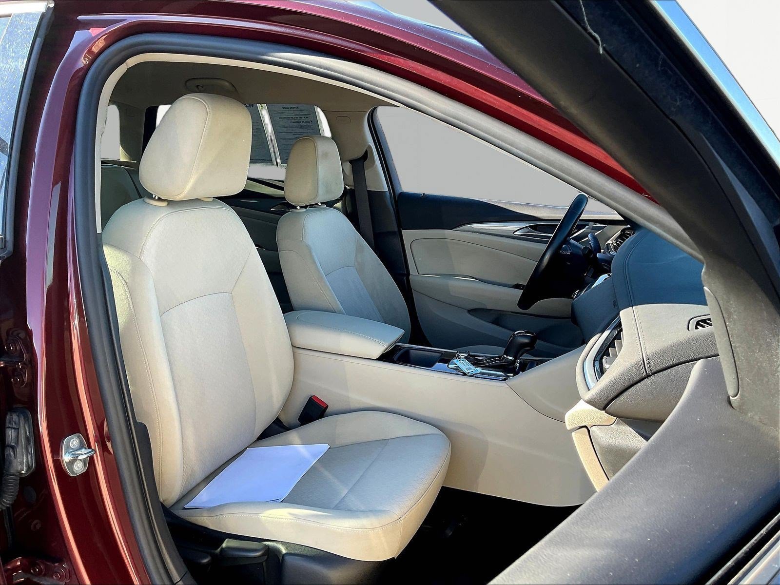 Used 2018 Buick Regal Preferred w/ Sights and Sounds Package AWD/4WD image 29