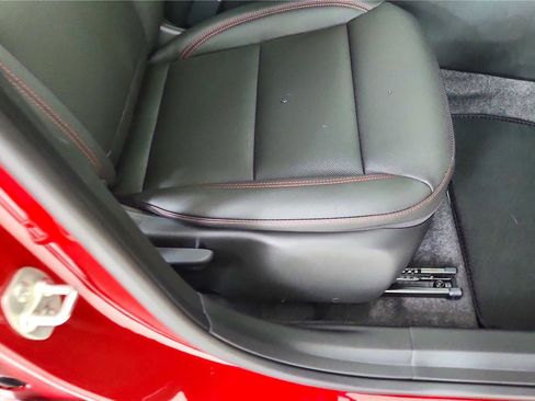 New 2026 Chevrolet Trax RS w/ Sunroof Package image 37