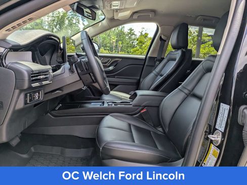 Certified 2026 Lincoln Corsair Premiere FWD image 12