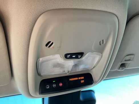 Used 2021 Buick Encore GX Preferred image 19