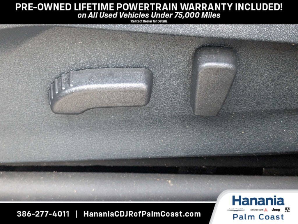 Used 2025 Subaru Ascent Premium AWD/4WD image 20