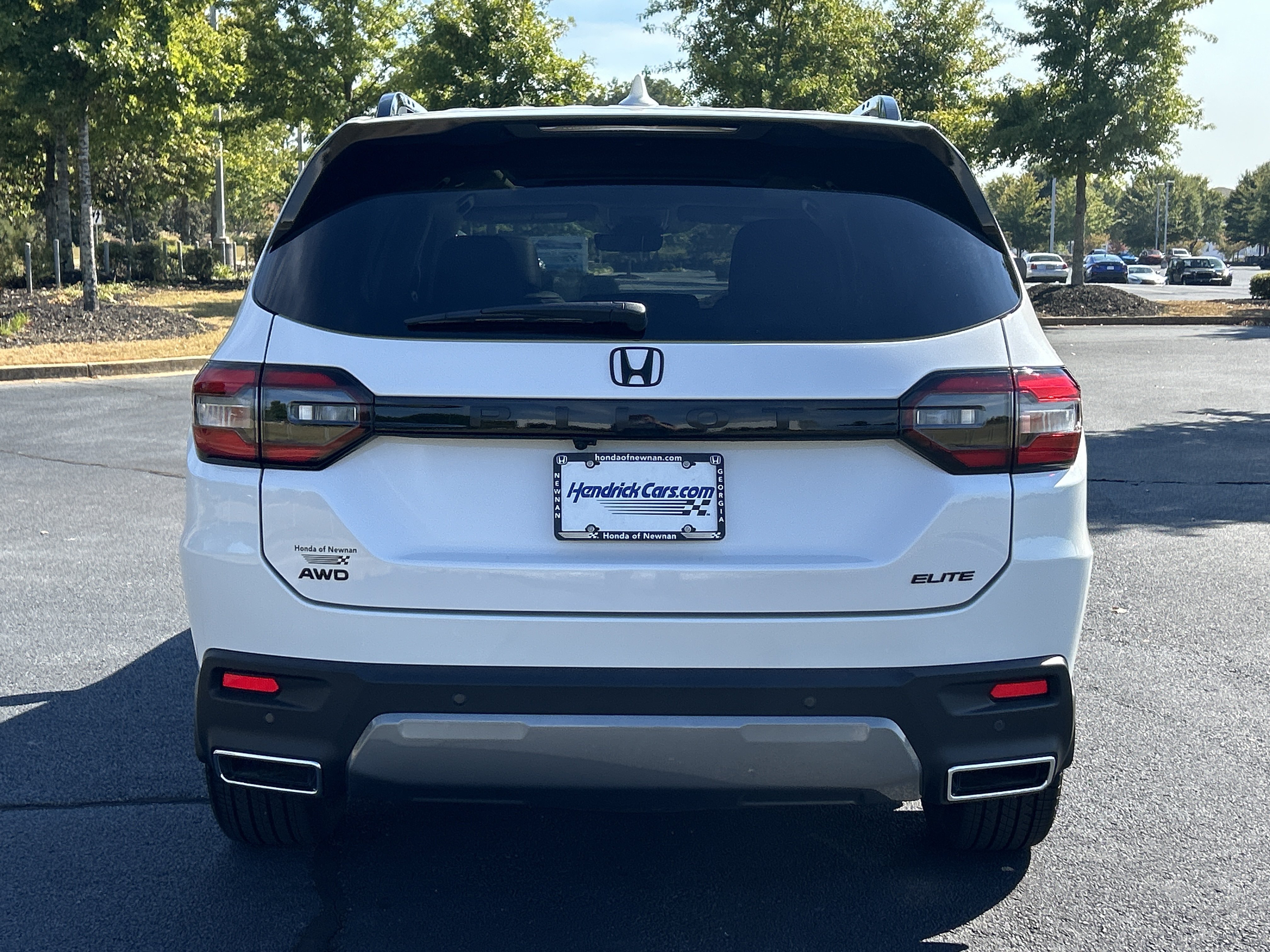 Used 2026 Honda Pilot Elite image 8