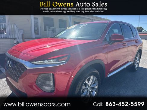 Used 2020 Hyundai Santa Fe SE image 1