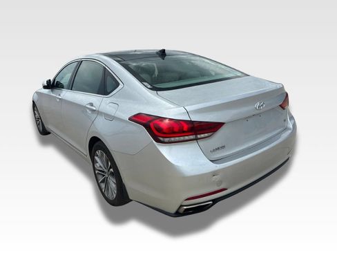 Used 2015 Hyundai Genesis 3.8 w/ Option Group 02 RWD image 3