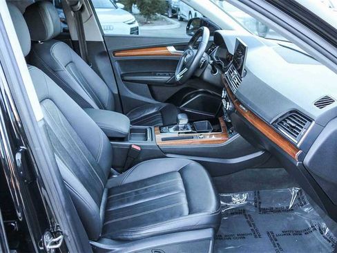 Used 2022 Audi Q5 2.0T Premium Plus w/ Premium Plus Package image 18