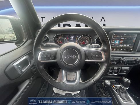 Used 2020 Jeep Wrangler Unlimited Sahara w/ Uconnect 4C Nav & Sound Group AWD/4WD image 13