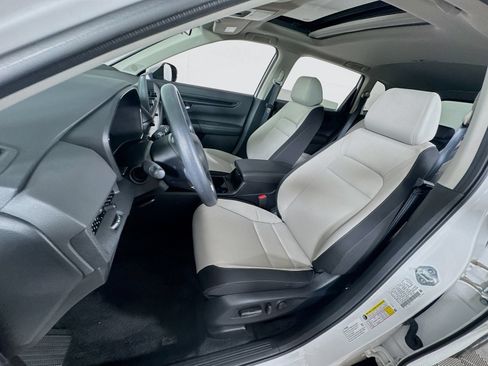 Certified 2023 Honda CR-V EX image 12