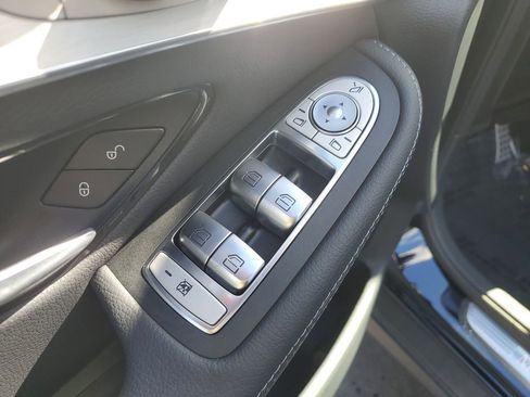 Used 2022 Mercedes-Benz GLC 300 300 image 22