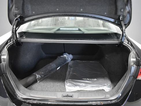 Certified 2025 Nissan Sentra S FWD image 30