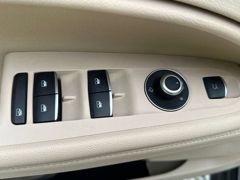 Used 2019 Alfa Romeo Stelvio Ti Lusso w/ Quick Order Package 22X Lusso AWD/4WD image 25