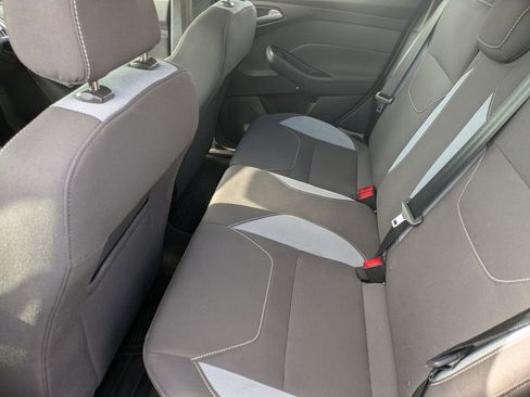 Used 2017 Ford Focus ST image 20