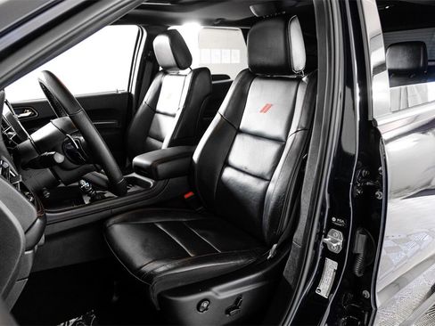 Used 2024 Dodge Durango R/T image 32
