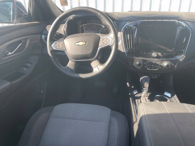 Used 2023 Chevrolet Traverse LT FWD image 8