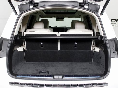 Certified 2024 Mercedes-Benz GLS 450 4MATIC image 9