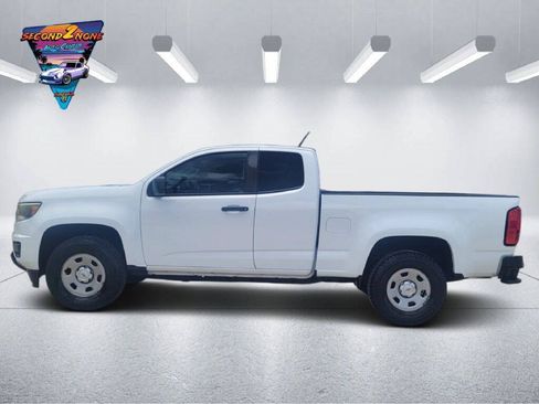 Used 2017 Chevrolet Colorado W/T w/ WT Convenience Package RWD image 5