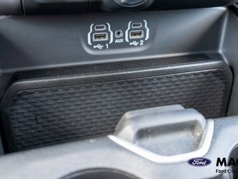 Used 2021 RAM 1500 Laramie w/ Sport Appearance Package AWD/4WD image 30