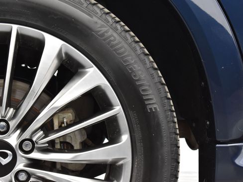 Used 2019 INFINITI QX80 Luxe w/ 22" Wheel Package image 45