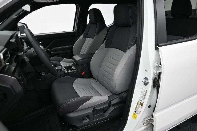 Used 2025 Toyota Tacoma TRD Sport AWD/4WD image 10