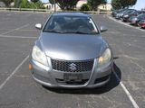 Used 2012 Suzuki Kizashi SE image 3