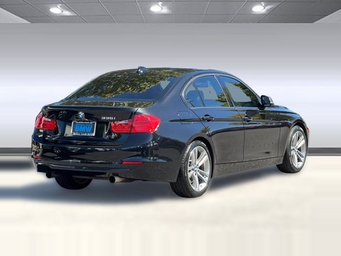 Used 2013 BMW 335i Sedan RWD image 8