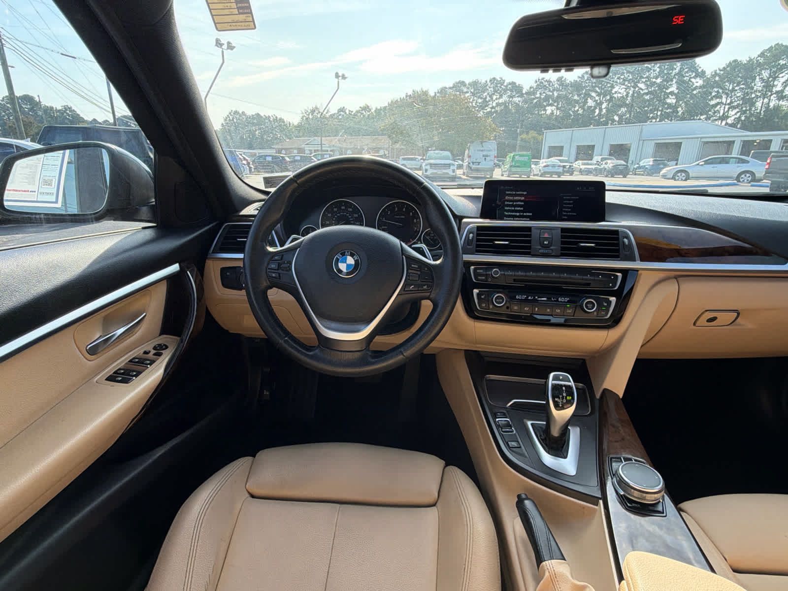 Used 2017 BMW 330i xDrive Sedan AWD/4WD image 15