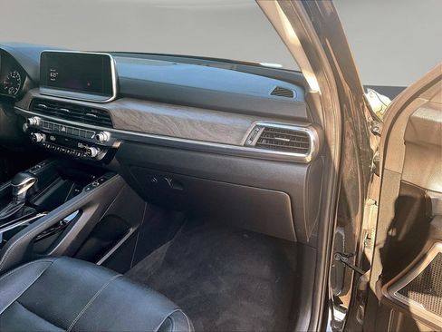 Used 2022 Kia Telluride EX w/ EX Premium Package AWD/4WD image 29