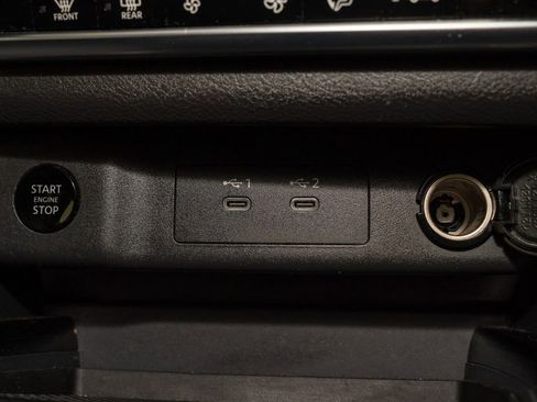 Used 2024 Nissan Rogue SV image 15