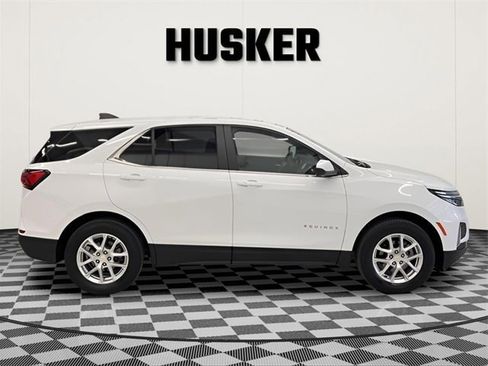 Certified 2024 Chevrolet Equinox LT image 2