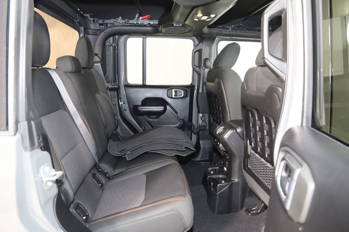 Used 2021 Jeep Gladiator Mojave w/ LED Lighting Group AWD/4WD image 13