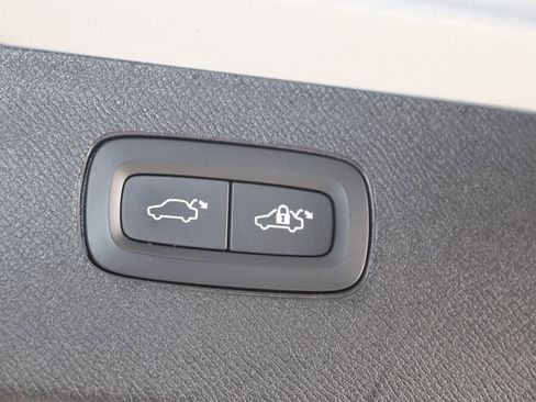 Used 2024 Volvo XC90 B5 Plus image 54