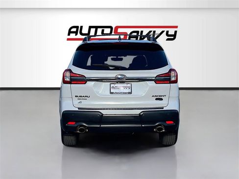 Used 2022 Subaru Ascent Onyx Edition image 6
