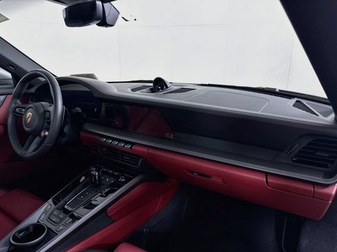Certified 2025 Porsche 911 Carrera S RWD image 25
