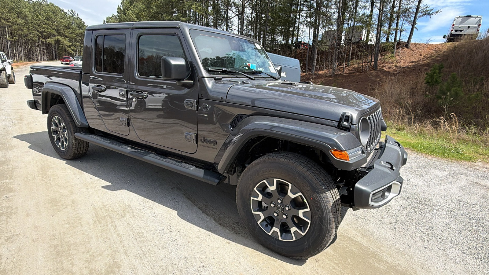 New 2026 Jeep Gladiator Sport AWD/4WD image 5