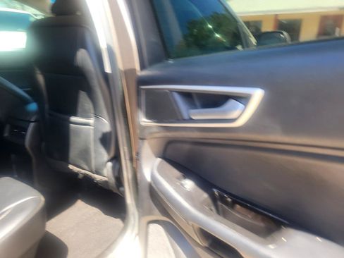 Used 2019 Ford Edge SEL w/ Equipment Group 201A FWD image 21