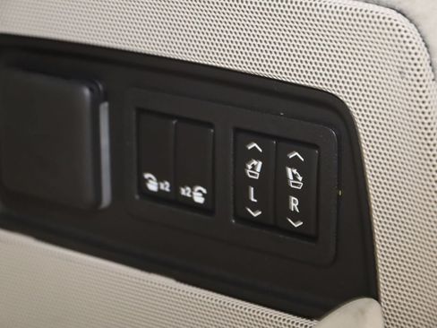 Used 2021 Cadillac Escalade ESV Sport Platinum AWD/4WD image 62