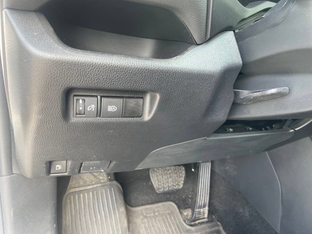 Certified 2023 Toyota RAV4 XLE AWD/4WD image 40