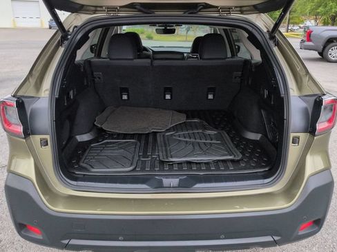 Used 2025 Subaru Outback Onyx Edition AWD/4WD image 31