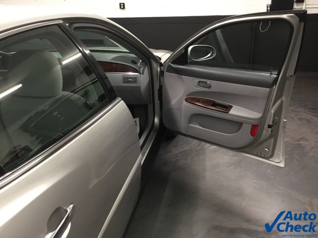 Used 2007 Buick LaCrosse CX FWD image 37